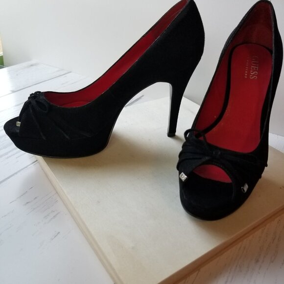 GUESS Black Suede Platform Heels Size 6 π  - Picture 2 of 11